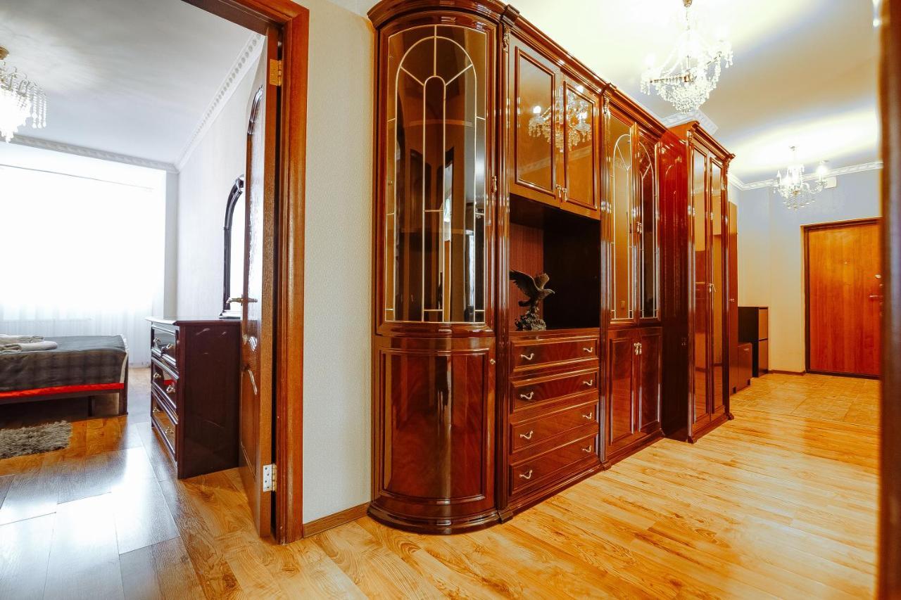 Two Bedroom Apartment On Syganak Street 64-1 Astaná Exterior foto